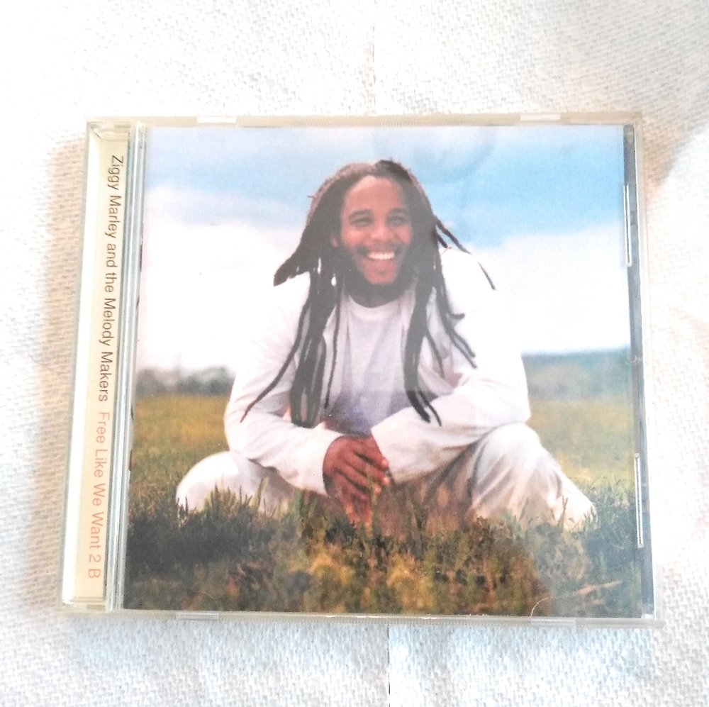 Ziggy Marley and The Melody Makers Free Like We Want 2 B CD, Elektra 1995